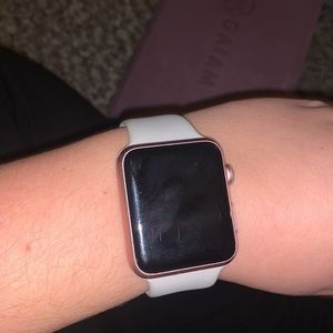 Apple Watch 7000 series 42mm case rose gold